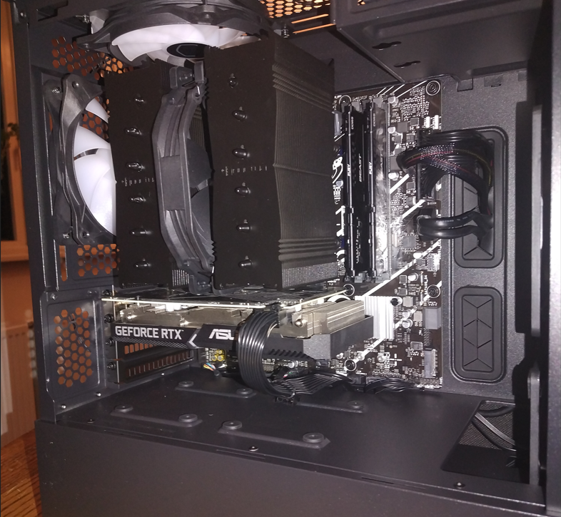 Stealth pc-build met ASUS PRIME en Noctua-componenten